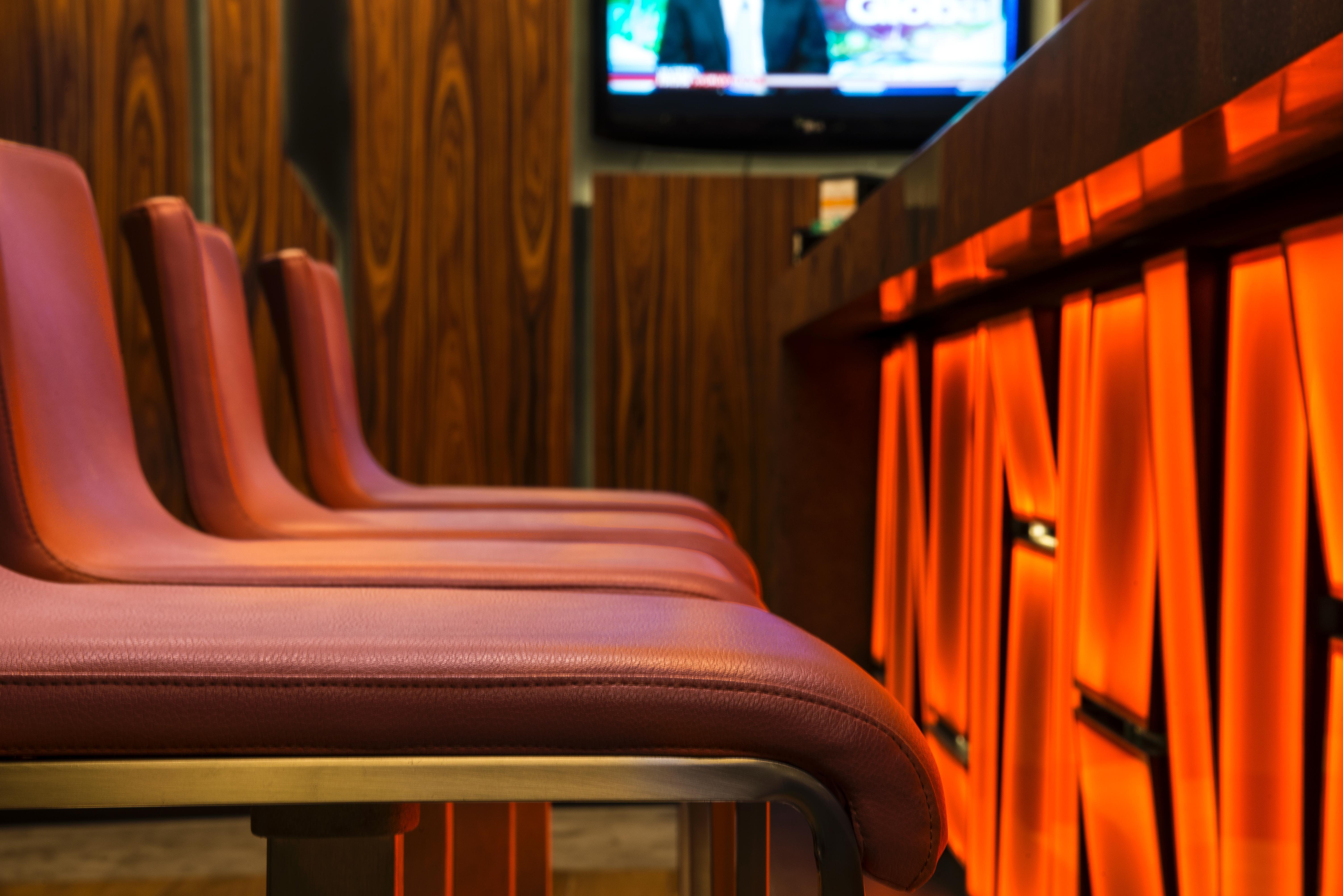 Radisson Blu Hotel Istanbul Asia Ngoại thất bức ảnh The bar at the 1001 Club
