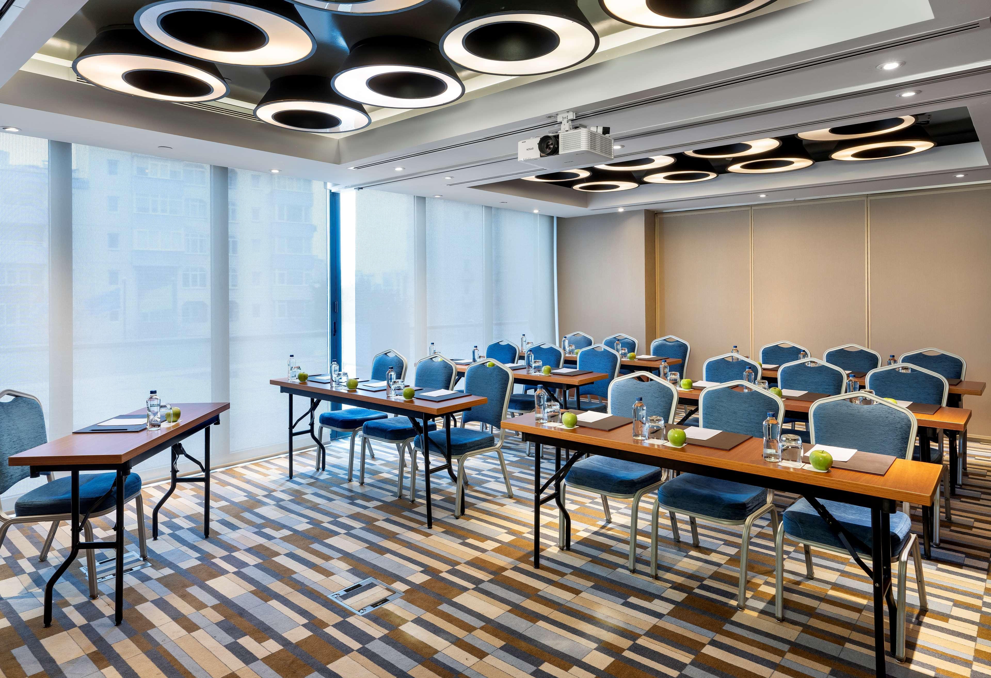 Radisson Blu Hotel Istanbul Asia Ngoại thất bức ảnh Meeting room