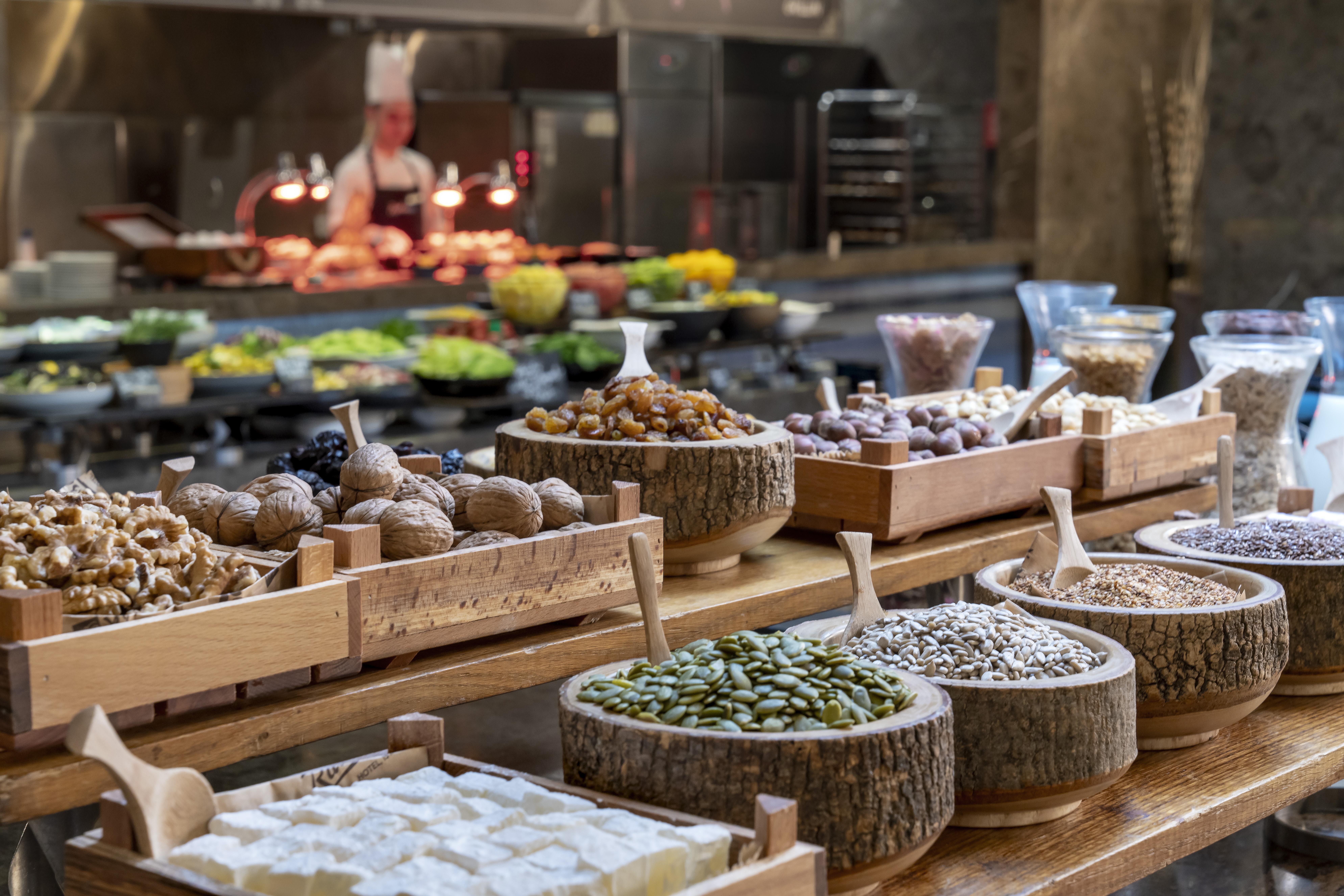 Radisson Blu Hotel Istanbul Asia Ngoại thất bức ảnh A selection of dried fruits and nuts at a buffet
