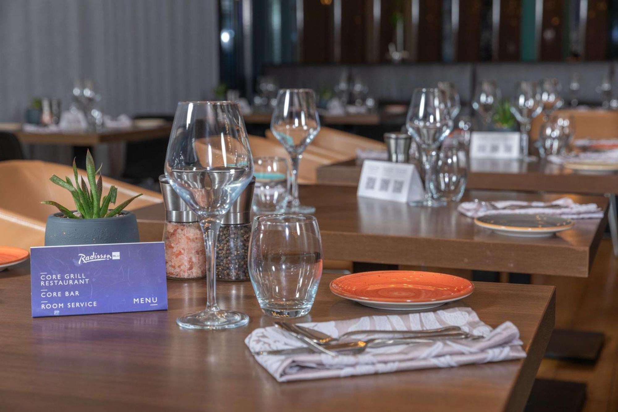 Radisson Blu Hotel Istanbul Asia Ngoại thất bức ảnh Restaurant
